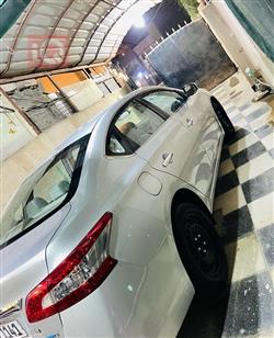 نیسان سێنترا